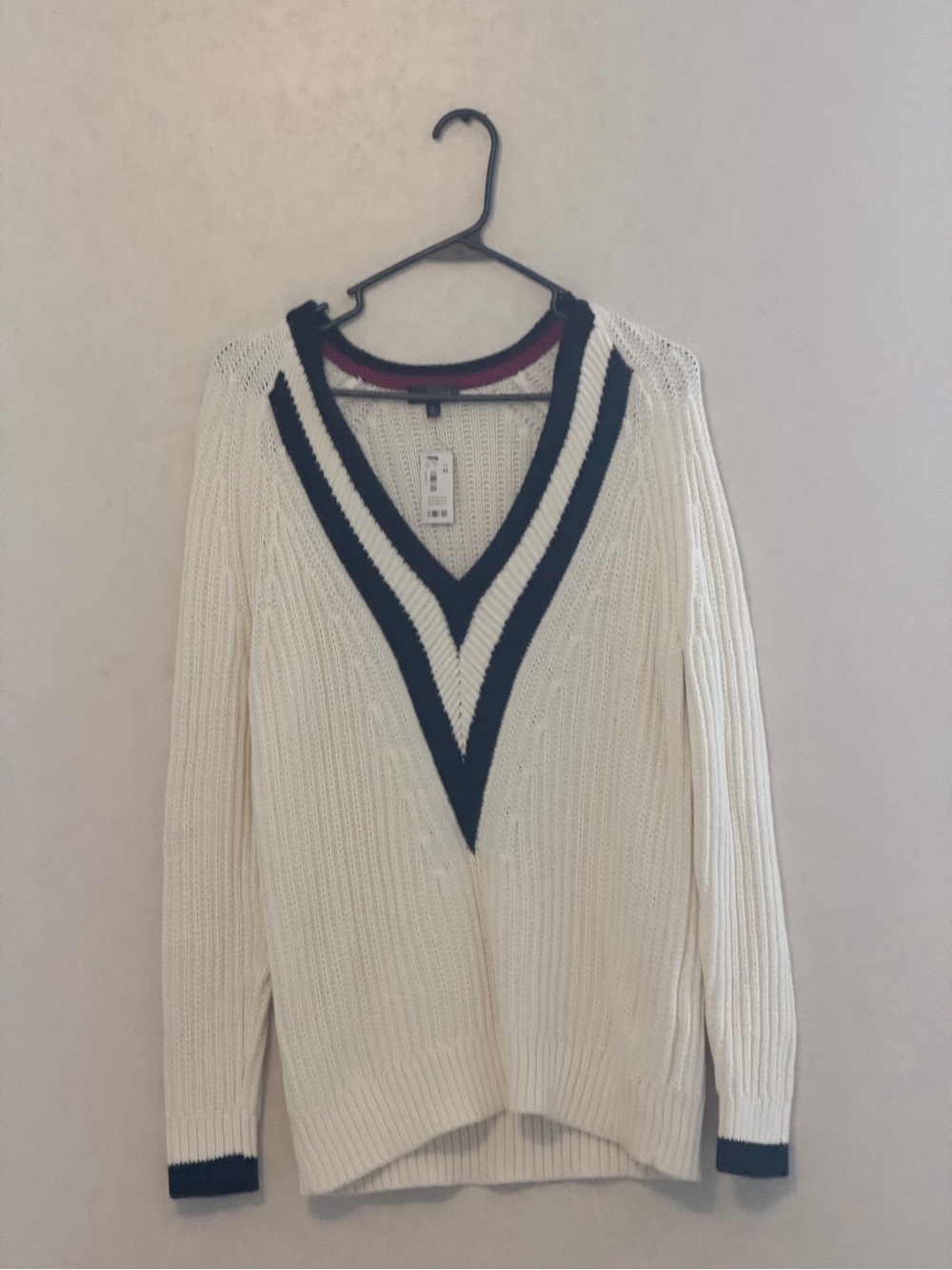 The Limited White V-Neck Tennis Sweater /Preppy Academic Ribbed Knit 100% cotton